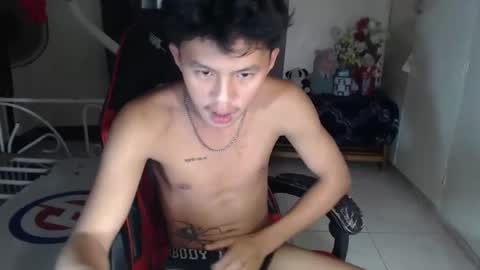 Snapshot of justcallme_james chatting on 01/16/26, 02:59 James online show from 01/16/26, 02:59