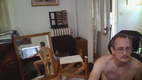 Snapshot of justdoug999 chatting on 09/22/25, 09:28 BetaDougie online show from 09/22/25, 09:28