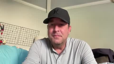 Snapshot of justfitnfun chatting on 12/10/24, 03:22 justfitnfun online show from 12/10/24, 03:22