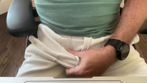 Snapshot of justfitnfun chatting on 09/30/25, 03:39 justfitnfun online show from 09/30/25, 03:39