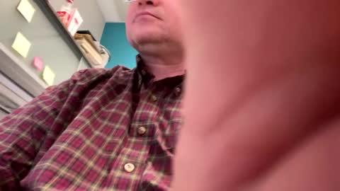 justfunguy221287 online show from 02/24/25, 08:47