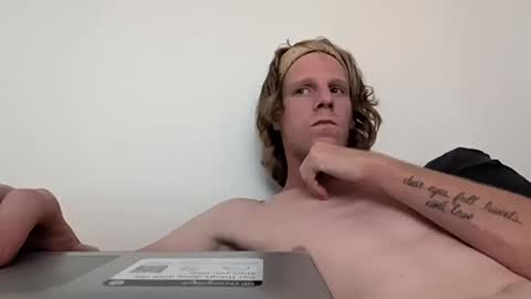 justhavingfun111 online show from 10/16/25, 12:44