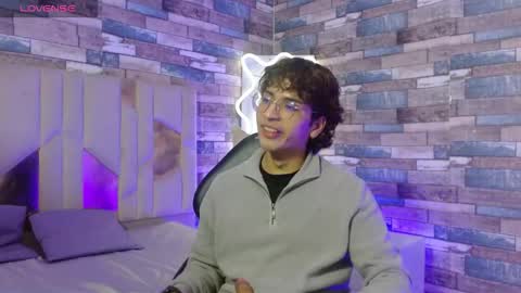  justin  online show from 03/08/26, 03:10