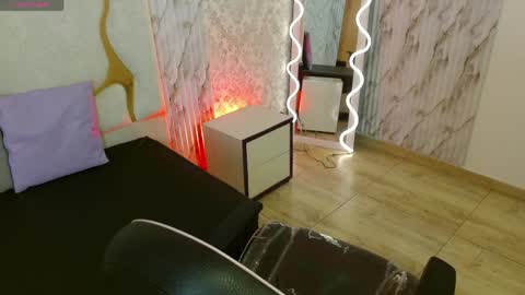  justin  online show from 04/08/26, 12:05