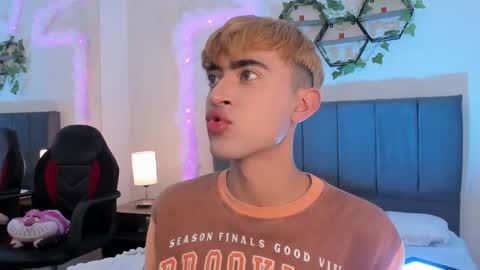 Justin online show from 09/18/25, 11:45