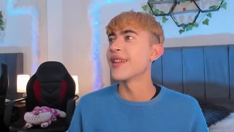 Justin online show from 09/19/25, 11:22