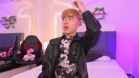 Justin online show from 10/06/25, 11:18