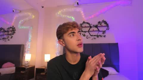 Justin online show from 11/22/25, 11:53