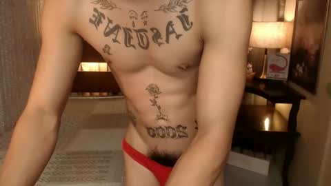 justine_hunk online show from 10/18/25, 05:32