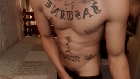 Snapshot of justine_hunk chatting on 04/20/26, 12:41 justine_hunk online show from 04/20/26, 12:41