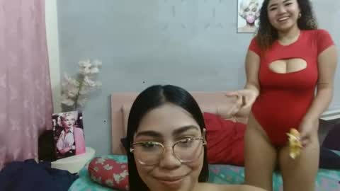 Snapshot of justine_pasek1 chatting on 06/16/26, 01:03 MICHELLE online show from 06/16/26, 01:03