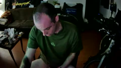 Snapshot of justinelsmith chatting on 10/22/25, 07:19 justinelsmith online show from 10/22/25, 07:19