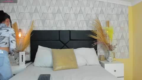 Justine online show from 03/14/26, 04:18