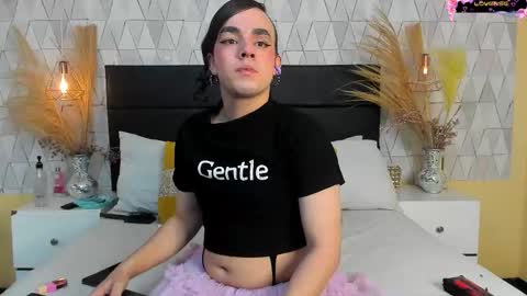 Justine online show from 03/19/26, 05:44