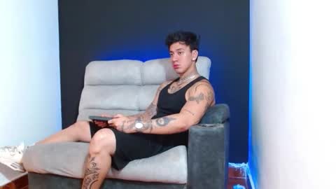 justinfuller_31 online show from 01/08/26, 02:47