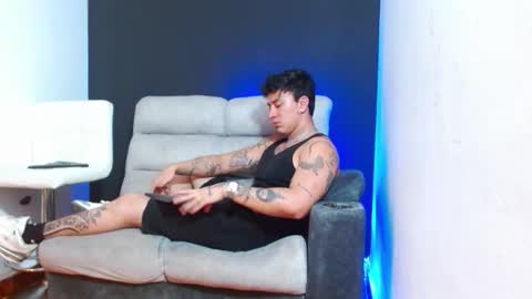 justinfuller_31 online show from 03/25/26, 03:56