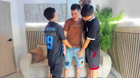 justingtime21 online show from 12/16/25, 06:18