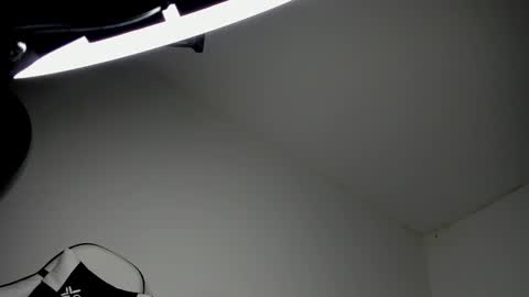 justinmorre online show from 03/11/25, 11:04