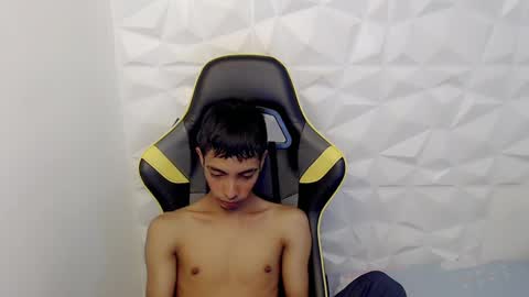 J U S T I N online show from 02/26/25, 06:32