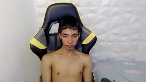 J U S T I N online show from 03/12/25, 10:17