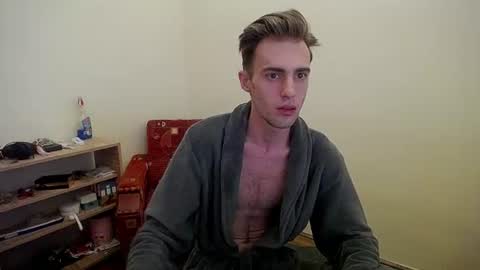 Snapshot of justinnordick chatting on 07/26/26, 07:59 Hologram Guy online show from 07/26/26, 07:59