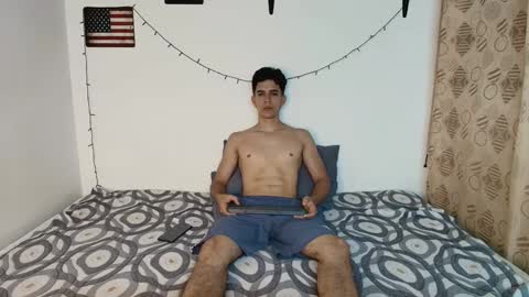 Snapshot of justinsinner1 chatting on 01/27/25, 01:37 justinsinner1 online show from 01/27/25, 01:37