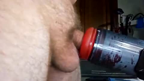 Snapshot of justjerkingoffnow chatting on 07/20/26, 02:04 chatturbater online show from 07/20/26, 02:04