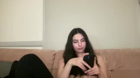 Snapshot of justjessiedirtygirl chatting on 12/14/24, 10:56 Jess online show from 12/14/24, 10:56