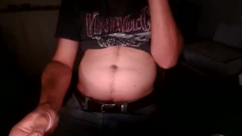 Snapshot of justloveandpassion chatting on 03/18/26, 03:42 SweetyYoungMom online show from 03/18/26, 03:42