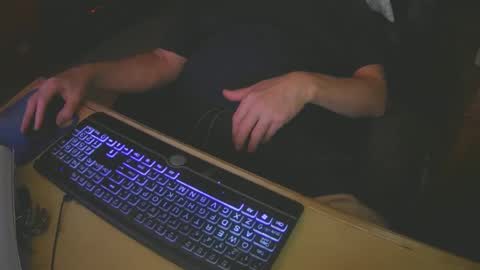 Justme39057 online show from 03/05/25, 04:46