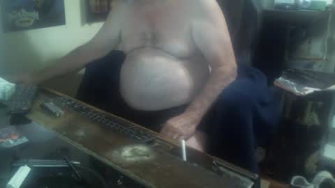 Snapshot of justmeohio chatting on 10/21/25, 01:28 justmeohio online show from 10/21/25, 01:28