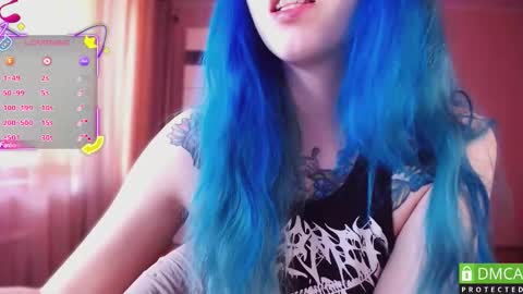 Snapshot of justmeowgirl chatting on 09/12/25, 04:01 justmeowgirl online show from 09/12/25, 04:01