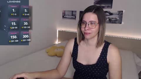 Snapshot of justmexy7 chatting on 12/09/24, 05:18 Julie online show from 12/09/24, 05:18