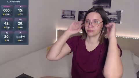 Snapshot of justmexy7 chatting on 12/11/24, 05:21 Julie online show from 12/11/24, 05:21