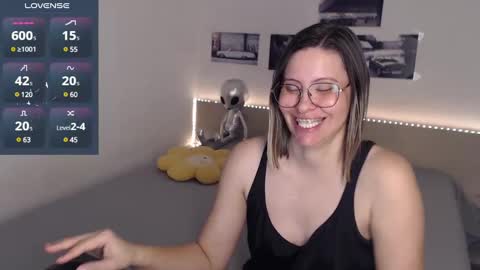 Snapshot of justmexy7 chatting on 01/15/25, 05:40 Julie online show from 01/15/25, 05:40