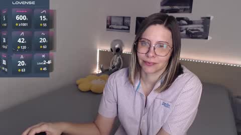 Snapshot of justmexy7 chatting on 01/21/25, 05:16 Julie online show from 01/21/25, 05:16