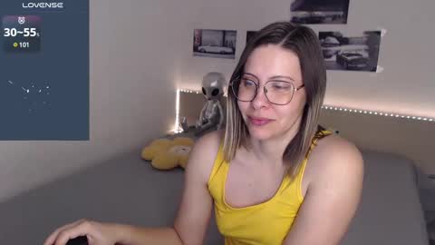 Snapshot of justmexy7 chatting on 01/23/25, 05:02 Julie online show from 01/23/25, 05:02