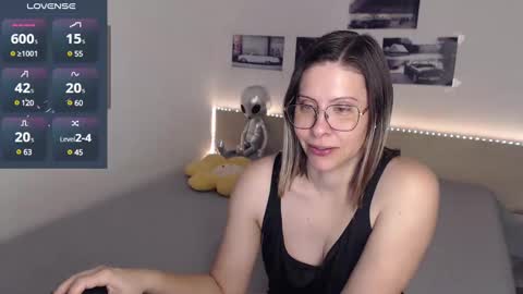 Snapshot of justmexy7 chatting on 01/24/25, 05:10 Julie online show from 01/24/25, 05:10