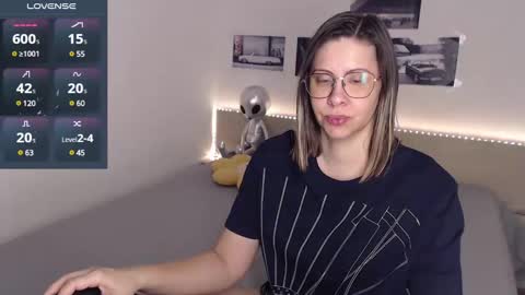 Snapshot of justmexy7 chatting on 01/27/25, 04:52 Julie online show from 01/27/25, 04:52