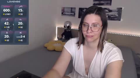 Snapshot of justmexy7 chatting on 01/29/25, 05:09 Julie online show from 01/29/25, 05:09