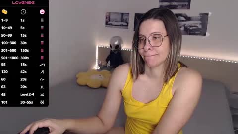 Snapshot of justmexy7 chatting on 02/03/25, 04:57 Julie online show from 02/03/25, 04:57