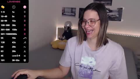 Snapshot of justmexy7 chatting on 02/04/25, 05:21 Julie online show from 02/04/25, 05:21