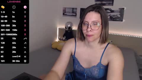 Snapshot of justmexy7 chatting on 02/07/25, 05:41 Julie online show from 02/07/25, 05:41