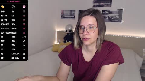 Snapshot of justmexy7 chatting on 03/11/25, 05:05 Julie online show from 03/11/25, 05:05