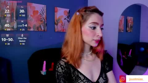 Mia online show from 07/17/26, 12:50