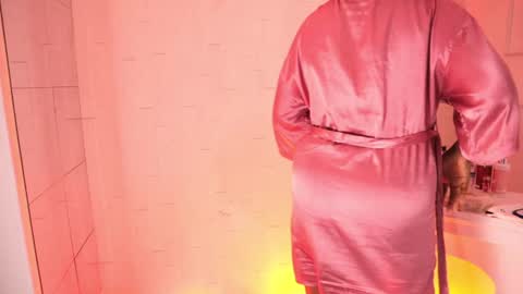 Nala online show from 01/29/25, 10:27