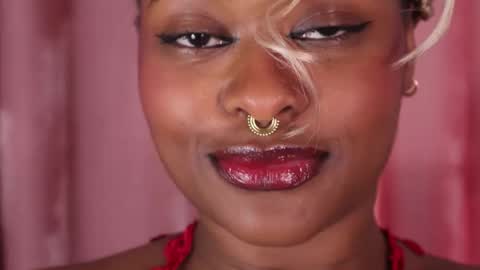 Nala online show from 12/14/25, 05:13