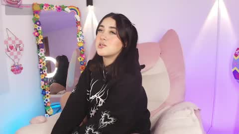 Emy online show from 04/03/26, 01:03