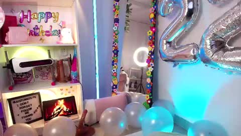 Emy online show from 05/08/26, 03:01