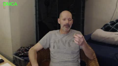 Justonetime1 online show from 04/19/26, 01:05